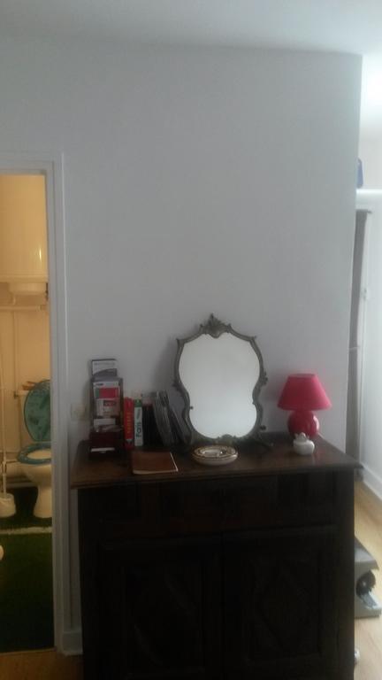 Chambre D'Hote Des Artistes Paris Bagian luar foto